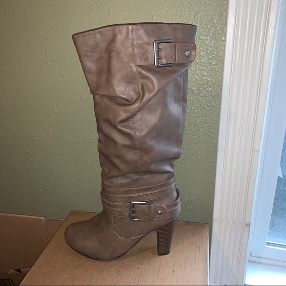 Pink and pepper taupe heeled boots size 8 - Picture 4 of 9